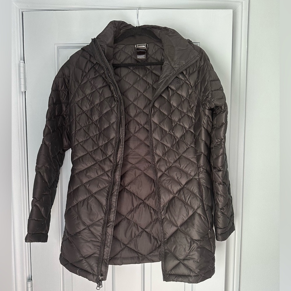 The North Face Down Quilted Jacket- Black